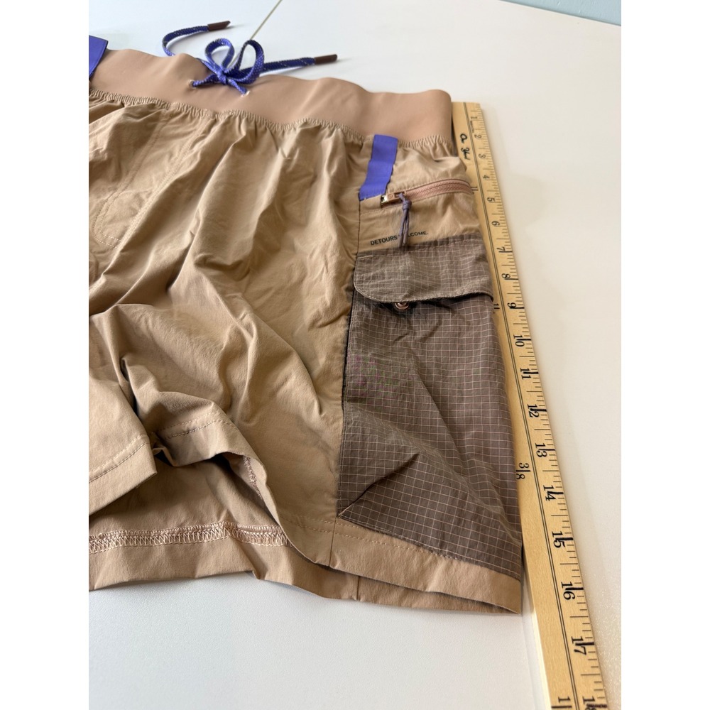 Lululemon Cargo Shorts Women 12 Tan Brown Hiking Utility Detours Welcome - Picture 8 of 9